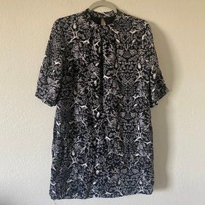 Old Navy Womens Dress Woodland Animals Size S Black Forest Half Sleeve Casual